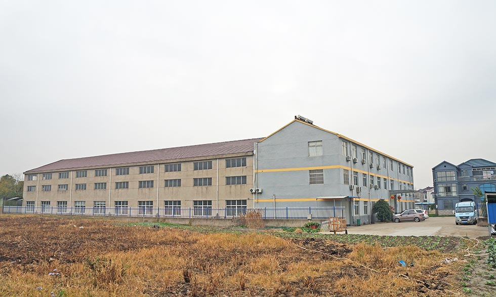 高速沖床廠區清潔